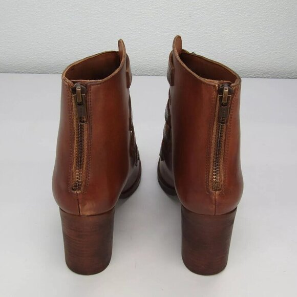 NEW VINTAGE FOUNDRY Womens Lauralyn Block Heel Sandal Strappy  Leather Size 9 - Picture 5 of 8